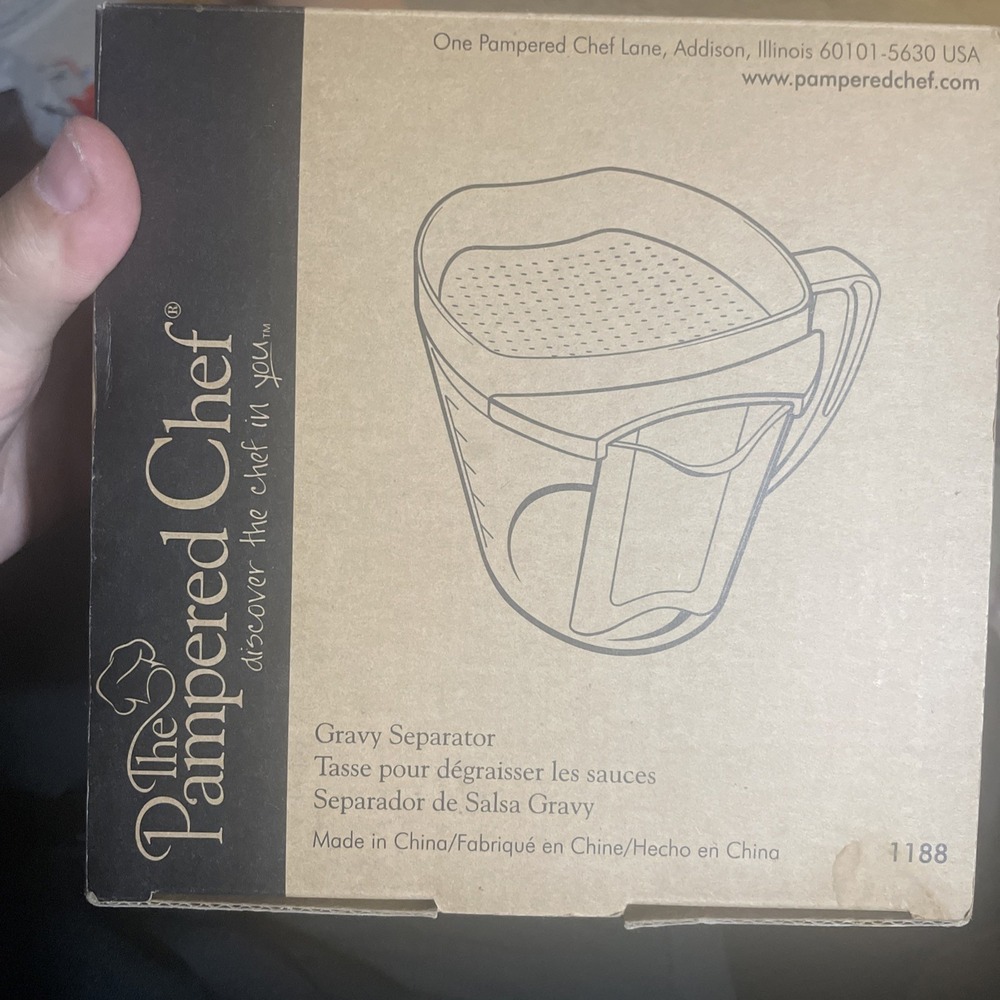 New In Box Pampered Chef Gravy Separator 4 Cup 32 OZ Capacity 1188 NIB